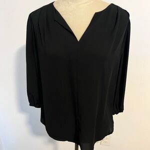 Black 3/4 sleeve top